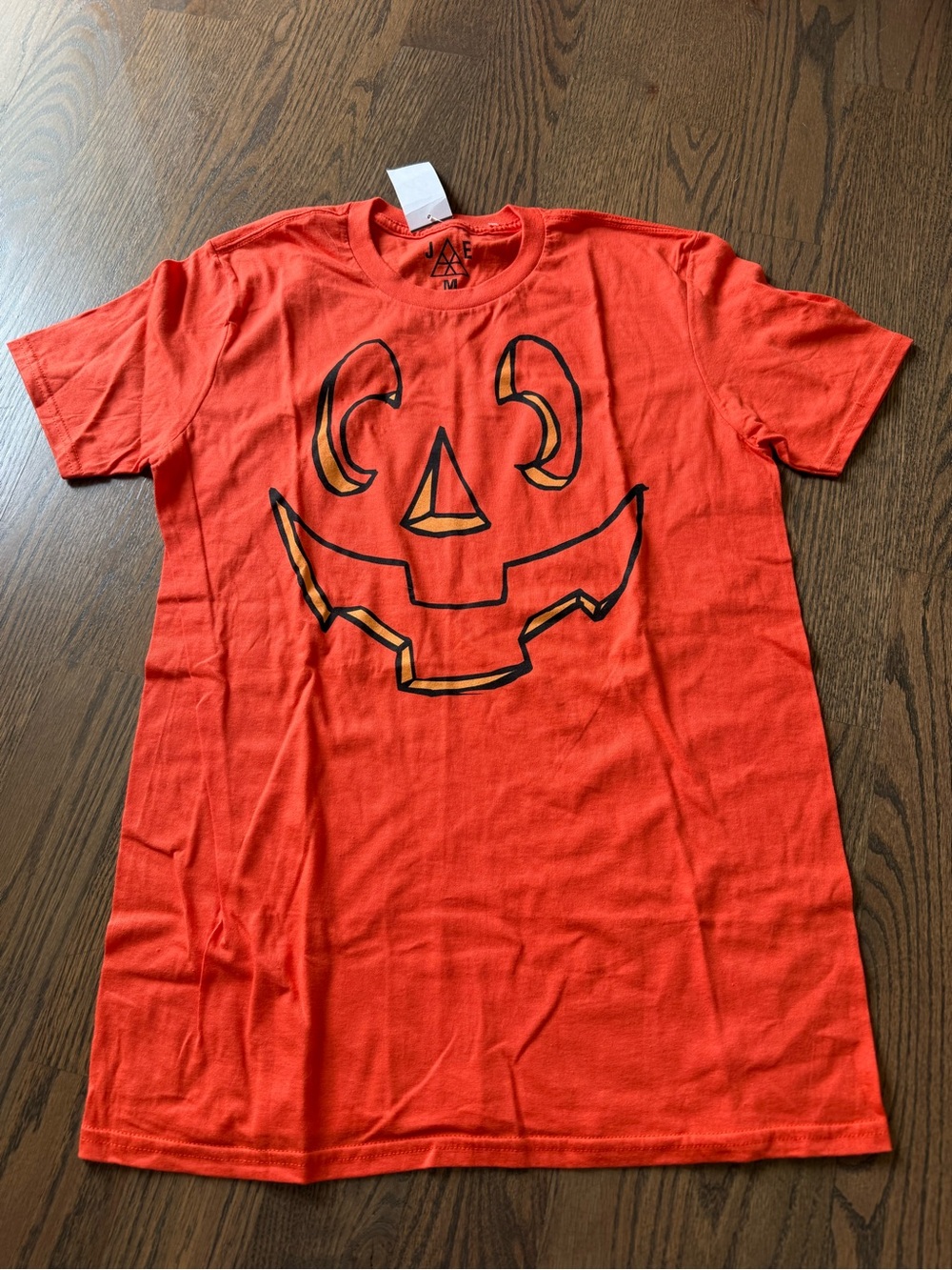 NWT Orange Jack-O'-Lantern Graphic Tee JEM collective size medium